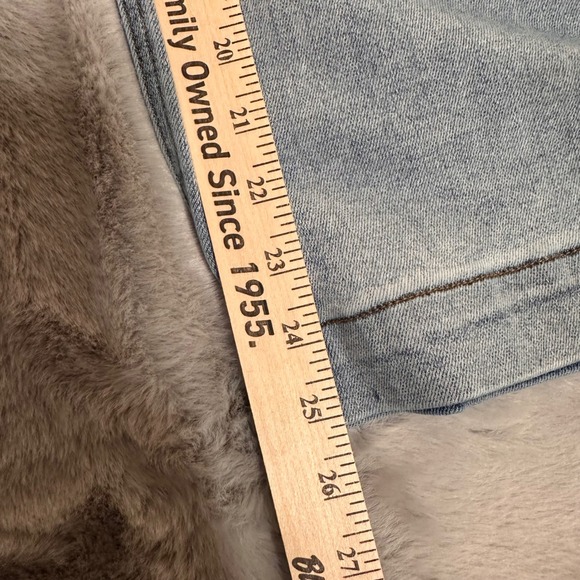 Risen Jeans Womens 13/31 Light Wash Wide Leg Cropped High Rise Stretch Denim - Picture 4 of 7